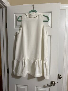 NWOT Ever After White Bridal Wedding Sleeveless Ruffle Tie Back Dress Size Large